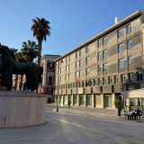 Oggi sede della Ripartizione tributi del Comune, si trovava in corso Vittorio Emanuele, davanti all�entrata dell�antico Albergo Diurno e accanto al Palazzo della Prefettura

